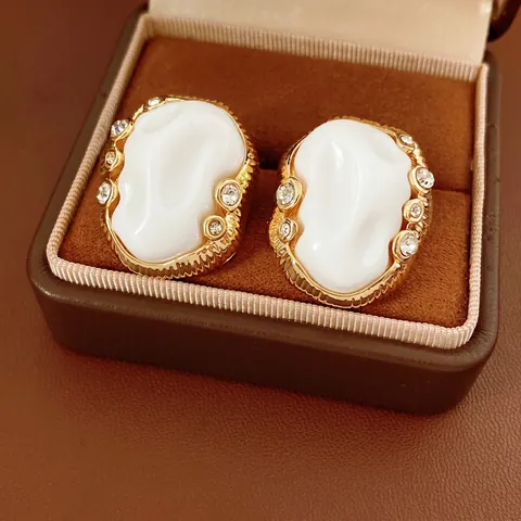 Pendientes De Botón De Acrílico Irregular Vintage Aleación Dorada Geométrica Diamantes Poste De Plata Para Mujer Lujo