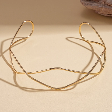 Minimalistischer Wellenförmiger Legierung Choker Halskette Geometrisches Doppellagiges Goldener Offener Kragen