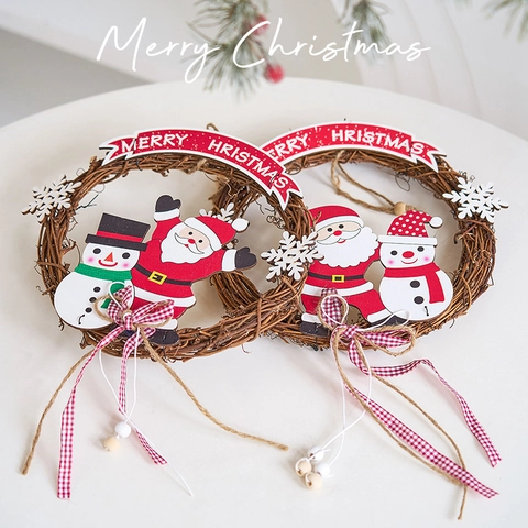 Weihnachts Kranz Rattan Holz Hängedeko Mit Weihnachtsmann Schneemann Rentier Frohe Weihnachten Banner Karo Schleife