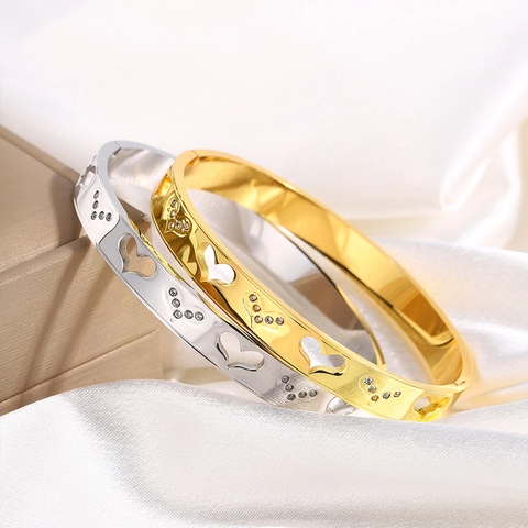 Stainless Steel Hollow Heart Rhinestone Bracelet For Women Elegant Gold Silver Color Non Fading Fashion Jewelry Gift