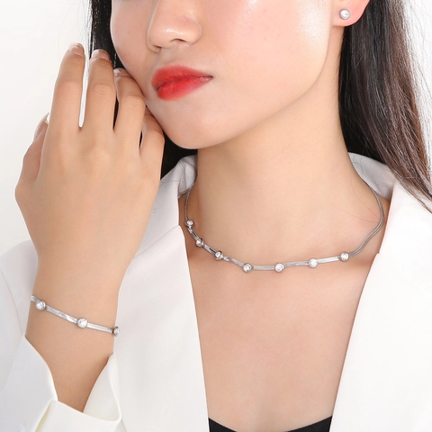 Vintage Stainless Steel Necklace Bracelet And Earrings Heart Round Artificial Pearl Herringbone Snake Chain Jewelry For Women