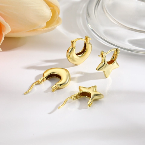 Minimalistische Hohlstern Herz Creolen Kupfer 18K Vergoldet Glatt Glänzend Modeschmuck Für Damen