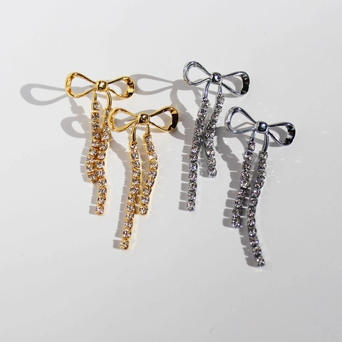 Eleganti Orecchini a Pendente con Fiocco e Nappa in Ottone e Zirconia Perno in Argento Sterling 925 Gioielli Donna