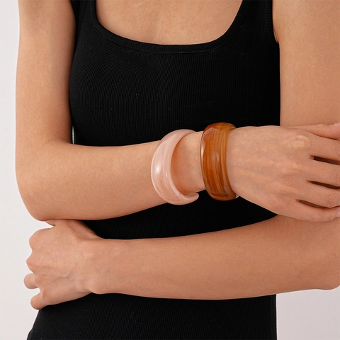 Retro Acryl Chunky Armreif Unregelmäßige Offene Manschette Harz Marmor Textur Minimalistisches Statement Schmuck Damen
