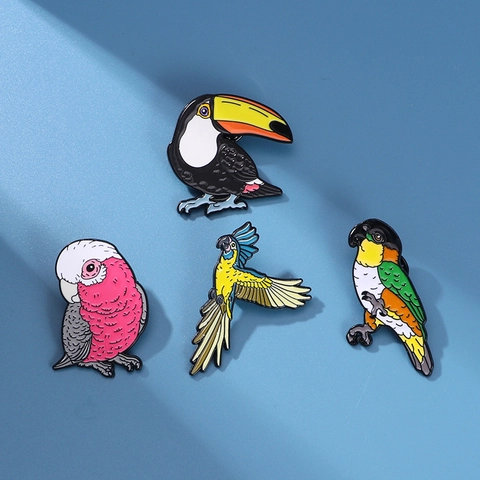 Emaille Papagei Vogel Brosche Pin Süße Cartoon Tier Zinklegierung Abzeichen Mode Kleidung Schmuck Zubehör Für Damen Kinder