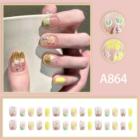 Press On Nagels Smaragdgroen Bos Stijl Tulp Vlinder Frans Glimmer Glanzend Voor Manicure Vrouwen