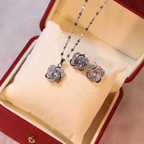 Collier Pendentif Fleur Double Cœur Et Boucles D'oreilles Bijoux Acier Titane Zircon Strass Luxe Pour Femmes