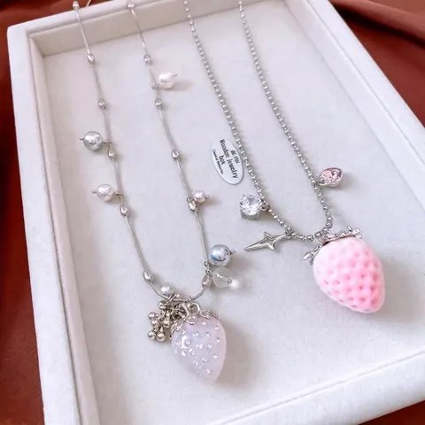 Sweet Pink Strawberry Pendant Necklace Alloy Star Heart Charms Faux Artificial Pearls Niche Design Fashion Neckwear For Women