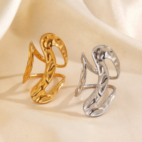 Irregulärer Gehämmerter Wellenring Aus Edelstahl Minimalistisch Vergoldet Verstellbar Offener Statement Schmuck Für Damen