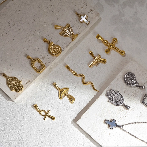 Stainless Steel Pendants 24K Gold Plated Snake Cross Hamsa Mushroom Shell Mother Of Artificial Pearl Inlay For Necklace DIY Jewelry