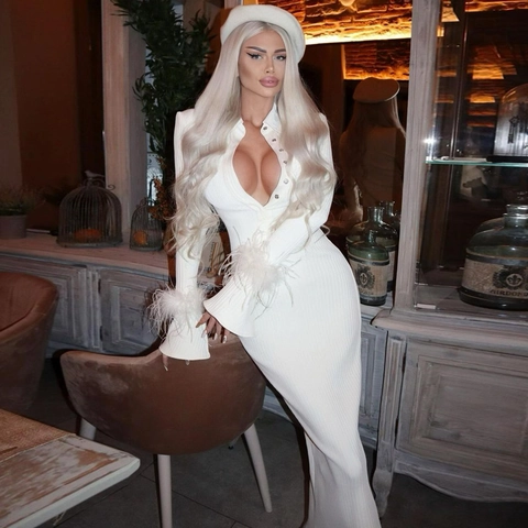 Elegante Witte Geribbelde Gebreide Maxi-Jurk Veren Manchetten Polokraag Lange Mouwen Slanke Pasvorm Bodycon Voor Dames