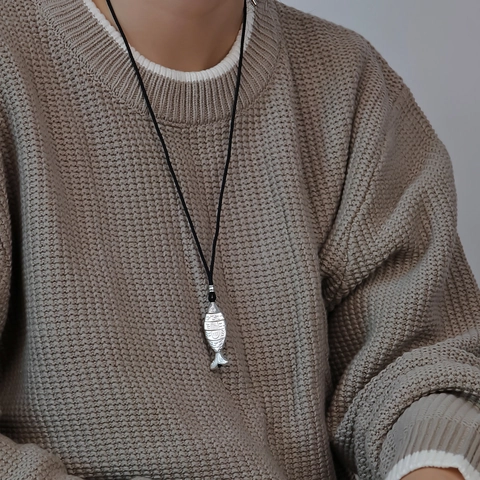 Minimalistische Kleine Vis Hanger Ketting Koper Zilver Kleur Lang Zwart Touw Trui Ketting Niche Ontwerp Voor Dames