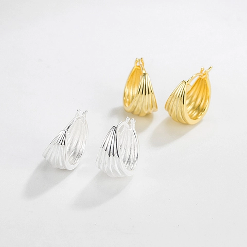 925 Sterlingsilber Geometrische Gerippte Creolen Minimalistische Französische Vintage Wellenförmige C-Form Ohrstecker Damen