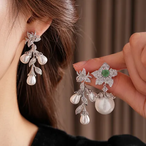 French Vintage Luxury Flower Artificial Pearl Drop Earrings With Silver Earring Post Cubic Zirconia Elegant Jewelry For Women