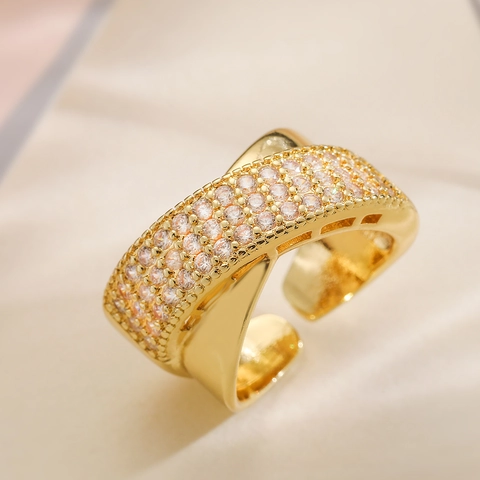 Minimalistische Luxe Geometrische Kruis Open Ring Voor Dames 18K Verguld Koper Micro Pavé Cubic Zirconia Sieraden