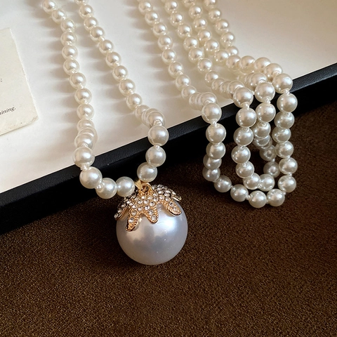 Multi Layer Artificial Pearl Necklace With Large Pendant Rhinestone Alloy Elegant Retro Luxury Long Chain For Women