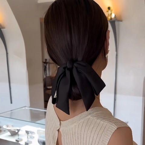 Elegante Grote Zwarte Satijnen Strik Haarclip Franse Stijl Oversized Veer Haarspeld Voor Vrouwen Paardenstaart Decor