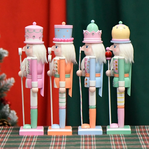 Soldat Casse-Noisette En Bois Macaron Pastel Ornement Thème Bonbon Peint À La Main Décoration De Noël Table