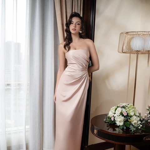 Women Strapless Satin Maxi Dress Ruched Slim Fit Elegant Evening Party Formal Solid Color Sleeveless