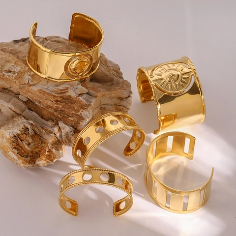 Vintage Edelstahl Breit Offen Manschettenarmbänder Für Damen Böhmisch Sonne Mond Geometrisch Ausschnitt Gold Überzogen Modeschmuck