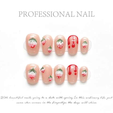Handgemaakte Kunstnagels Aardbei Zoet Roze Nude 3D Fruitreliëf Vierkant Rond Voor Vrouwen