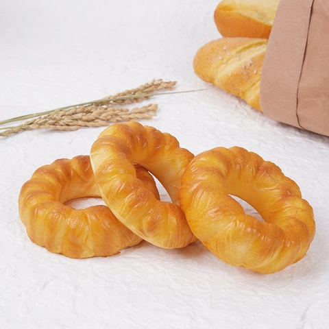 Realistic Simulation Donut Bread Model PU Slow Rebound Squishy Toy For Stress Relief Photography Props Home Decor