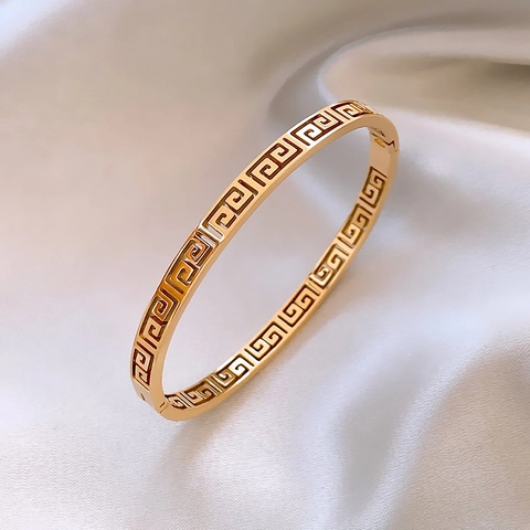 Vintage Greek Key Meander Bangle Titanium Steel Gold Rose Gold Silver Plated Hollow Out Palace Style Jewelry For Women