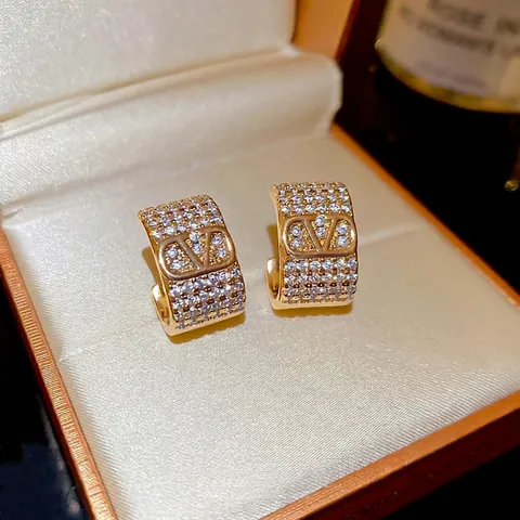 V Letter Hoop Earrings For Women With Zircon Gold Plated Copper And Silver Earring Post Elegant Fashion Jewelry