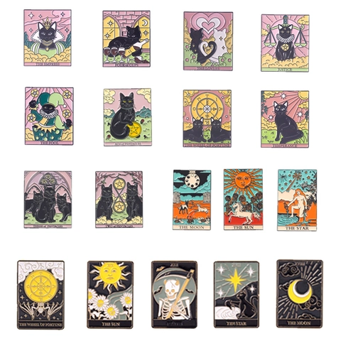 Spilla Pin In Smalto Gatto Nero Carta Dei Tarocchi Lega Mistico Occulto Distintivo Da Bavero Gioielli Di Moda Accessorio