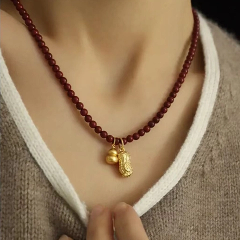 Collar De Cuentas Rojas Estilo Neochino Con Colgante De Cacahuete Y Calabaza De Aleación Chapada En Oro 18K Para Mujer