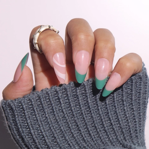 Unghie Finte French Tip Forma A Mandorla Verde Scuro Rosa Nude Motivo A Onde Lucide Unghie Artificiali Per Donne