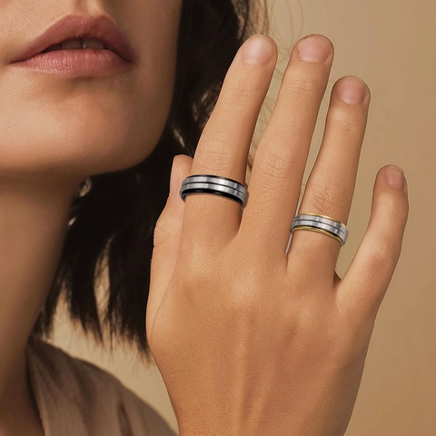 Titanium Stalen Spinner Ring Voor Stressvermindering Draaibare Geometrische Raster Ontwerp Band Ring Mode Unisex Sieraden Cadeau