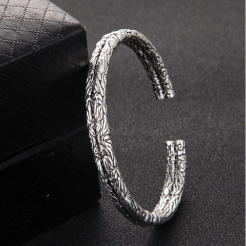 Vintage Heren Open Armband Antiek Zilver Legering Gesneden Bloemreliëf Patroon Retro Stijl Sieraden