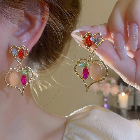 Vintage Palast Stil Herz Hängeohrringe Mit Bunten Strasssteinen Vergoldete Legierung Silver Earring Post Für Damen