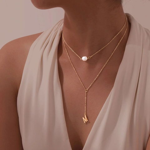 Collana con Iniziale a Y in Acciaio Inossidabile per Donna Placcata Oro Doppio Strato Pendente Perla Artificiale Gioielli