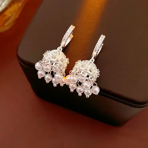 Orecchini Pendenti Nappa Perla Artificial Campanello Zircone Neo-Cinese Rame Perno Argento Gioielli Vintage Donna