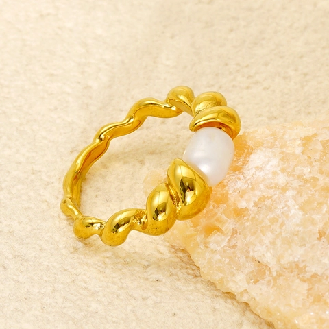 Anello A Onda Intrecciata In Acciaio Inossidabile Placcato Oro 18 Carati Con Perla Artificial Bianca Gioielli Eleganti Per Donna