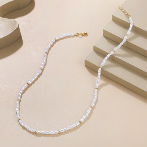 Baroque Imitation Artificial Pearl Necklace With Gold Metal Beads Adjustable Elegant Minimalist Choker For Women Vintage Style