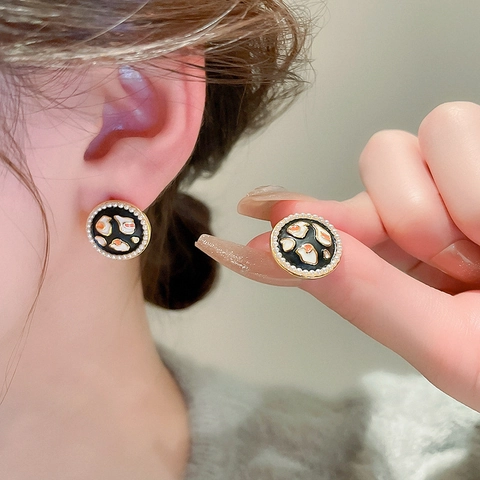 Pendientes De Botón Redondos Esmalte Leopardo Con Poste De Plata De Ley 925 E Imitación De Perla Artificial Retro Francés
