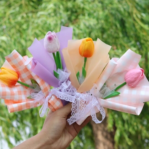 Künstlicher Tulpenstrauß Mini PVC Blume Mit Spitzenband Für Valentinstag Geburtstag Geschenk Heimdekoration