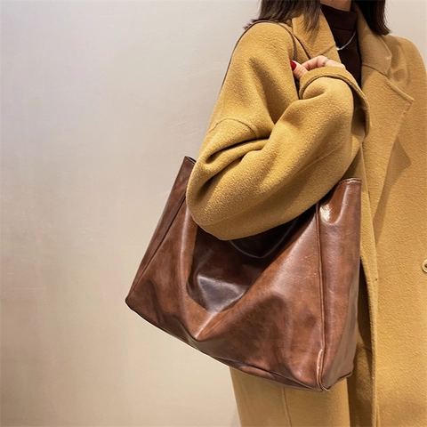 Bolso Tote De Gran Capacidad Para Mujer Cuero PU Suave Bolso De Hombro Minimalista Para El Uso Diario Bolso De Mano Informal