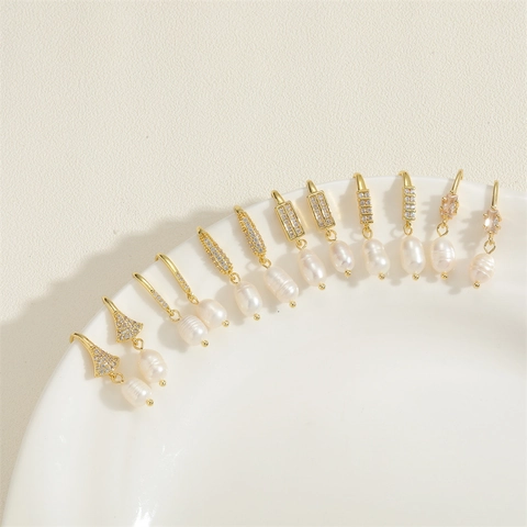 Boucles D'oreilles Pendantes Perles D'eau Douce Cuivre Plaqué Or 14K Zirconium Bijoux Élégants Pour Femmes