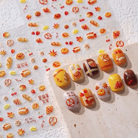 5D Reliëf Nail Art Stickers Herfst Bakkerij Thema Croissant Brood Esdoornblad Patroon Zelfklevend 3D Nagelstickers