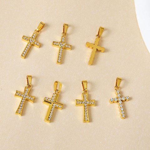 Stainless Steel Cross Pendant 18K Gold Plated Cubic Zirconia Heart Micro Pave Religious Fashion Jewelry For Women