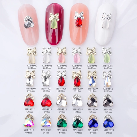 Decoraciones De Arte De Uñas Aleación Diamantes De Imitación Mariposa Corazón 3D Joyería DIY Manicura Accessorios Lujo Gema Artificial