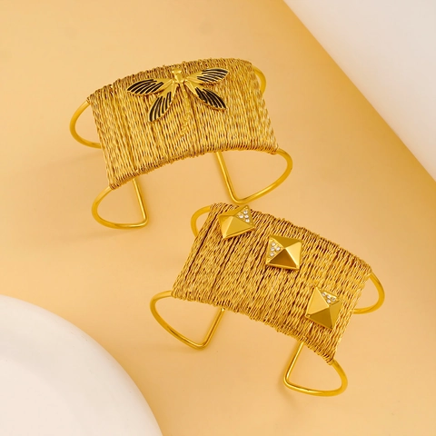 Vintage Wide Braided Stainless Steel Cuff Bracelet For Women 18K Gold Plated Hollow Dragonfly Pyramid Rivet Rhinestone Jewelry