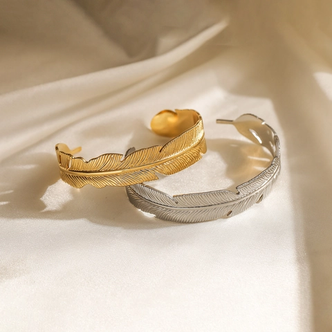 Federform Armreif Offen Vintage Edelstahl 18K Vergoldet Verstellbarer Schmuck Für Damen