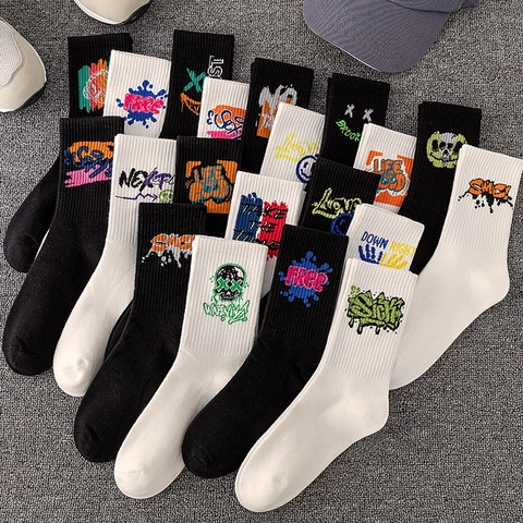 Crew Socks Cotton Blend Breathable Streetwear Graffiti Letter Print Ribbed Cuff Fashion For Men Women