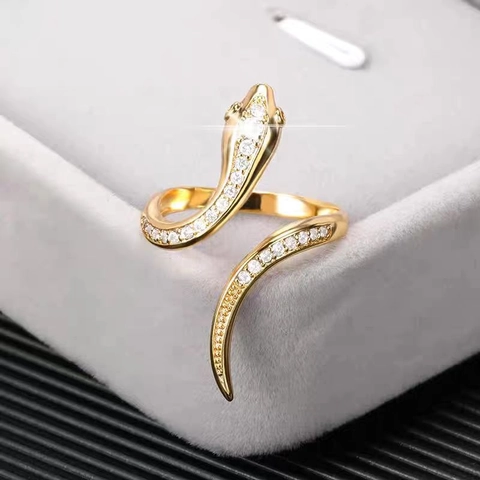 Hip Hop Style Copper Snake Ring For Women Men Adjustable Open Ring Rhinestone Inlaid Fashion Animal Jewelry Gold Silver Ring