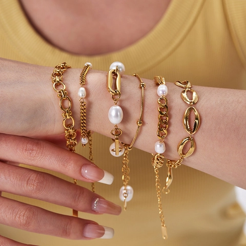 Fashion Bracelet For Women Gold Plated Stainless Steel Freshwater Pearl Cowrie Shell Link Chain Adjustable Jewelry